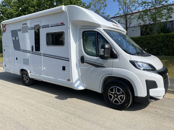 Pilote – P690D Evidence (399)