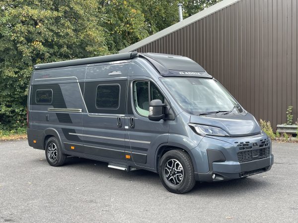 Adria Twin Supreme 640 SGX (758)