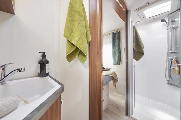 P740C Sensation Bathroom